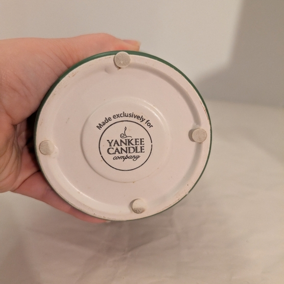 Yankee Candle Garden Flower Botanical Ceramic Tart Wax Melt Warmer - Picture 7 of 9